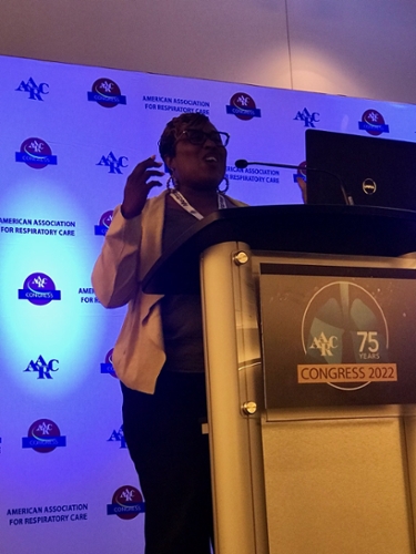 Jasmine Brown presenting at the American Association for Respiratory Care (AARC) International Congress. 